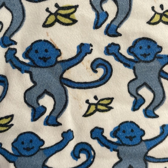 Roller rabbit (top) with minir stains - Picture 5 of 5